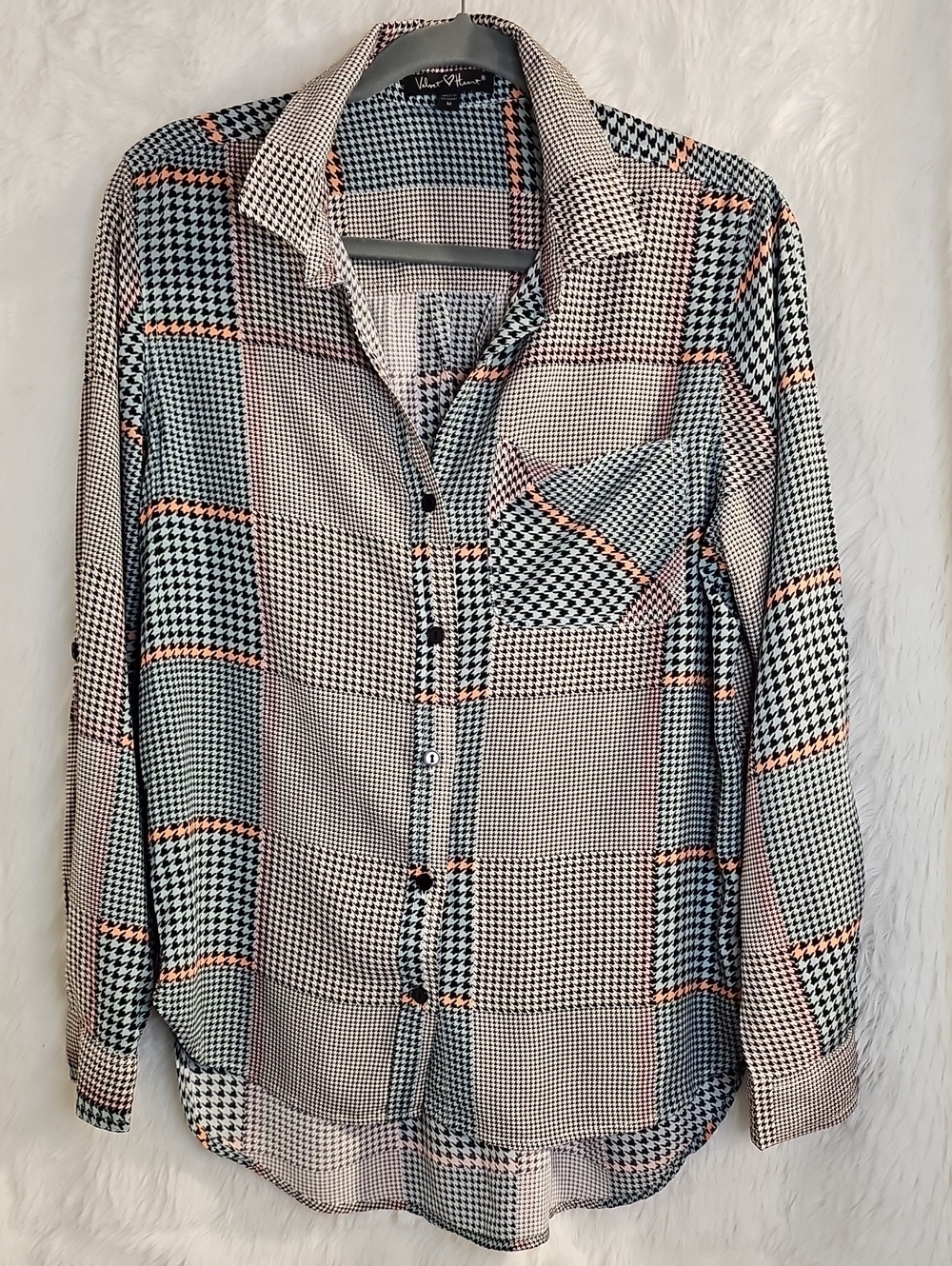 Velvet Heart Black, White & Peach Plaid Button-Down Shirt